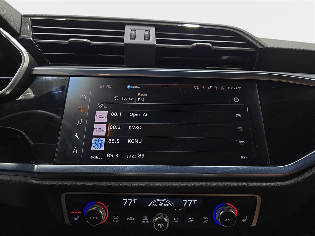 Used 2025 Audi Q3 2.0T Premium Plus w/ Premium Plus Package image 22