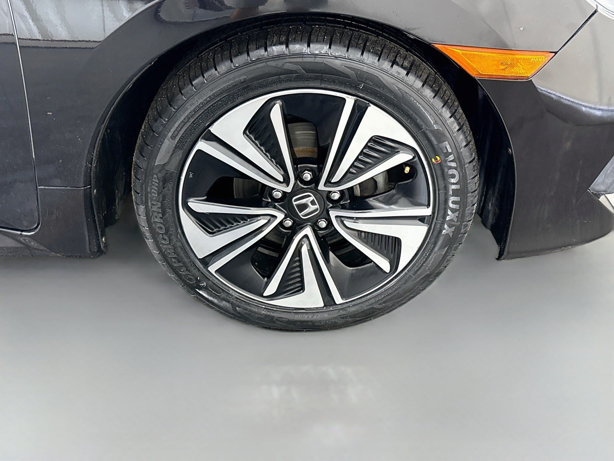 Used 2016 Honda Civic EX-L image 32