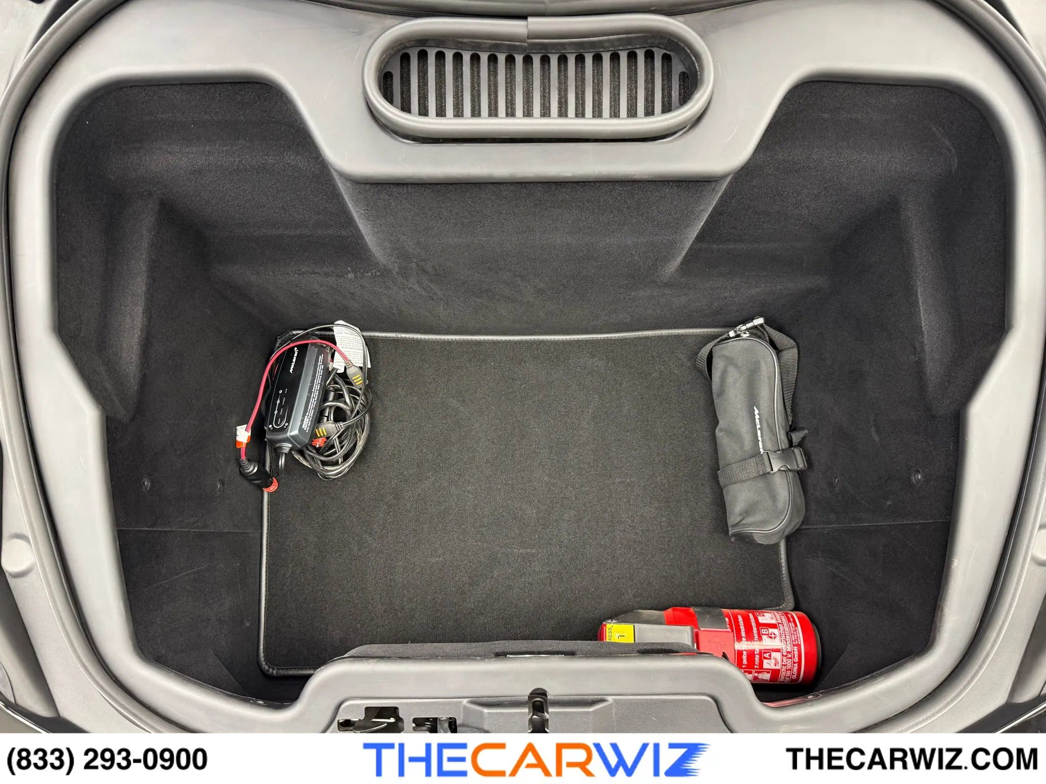 Used 2016 McLaren 675LT Spider image 89