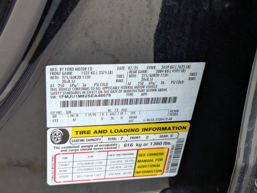 Certified 2025 Ford Expedition Platinum AWD/4WD image 36