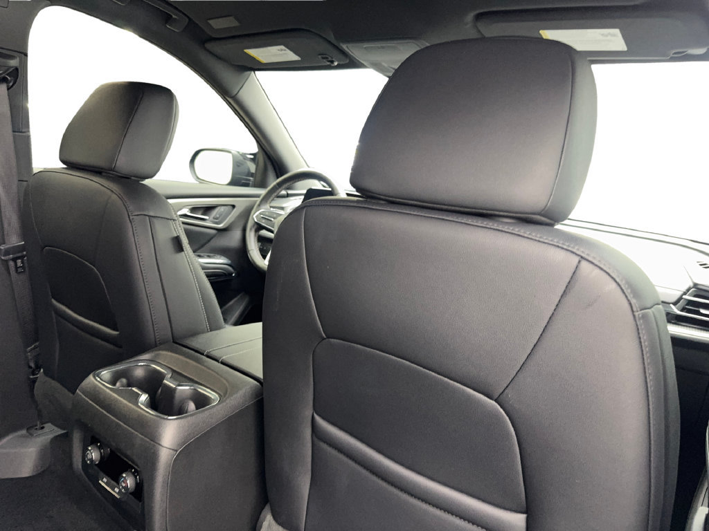 Used 2026 Chevrolet Traverse LT FWD image 47