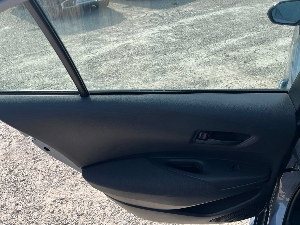 Used 2022 Toyota Corolla LE w/ LE Convenience Package FWD image 23