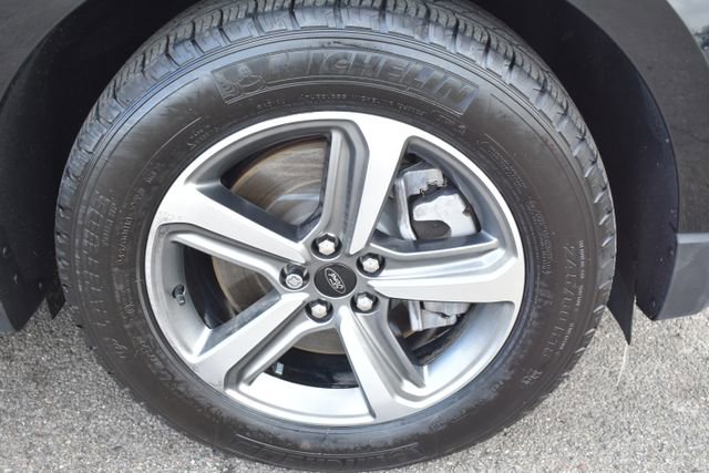 Used 2024 Ford Edge SEL w/ Convenience Package image 48