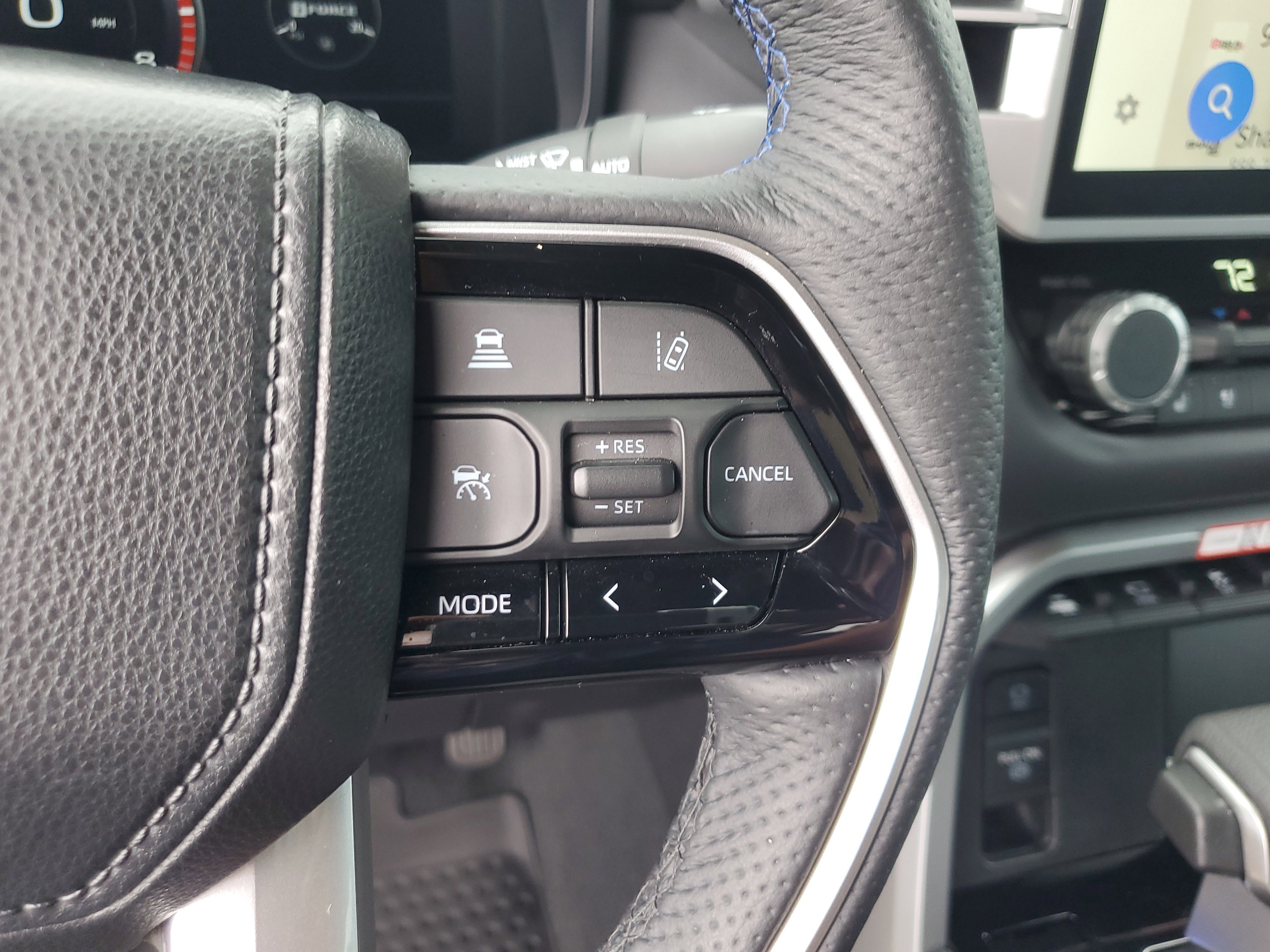 Used 2025 Toyota Tundra Platinum image 28