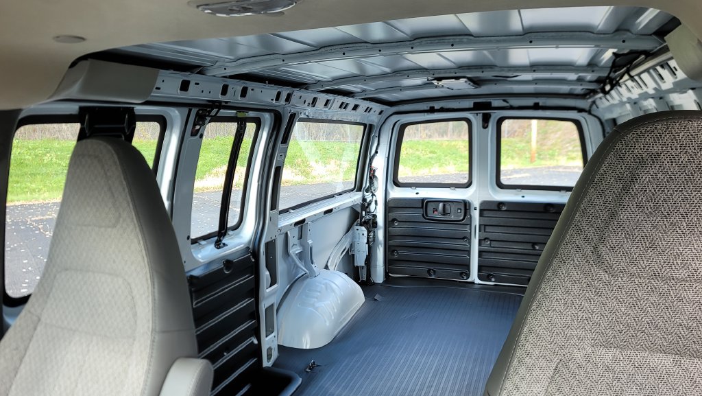 New 2025 Chevrolet Express 2500 w/ Communications Package RWD image 25