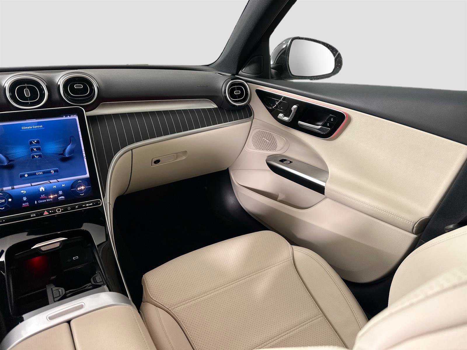 Certified 2023 Mercedes-Benz C 300 4MATIC Sedan image 30