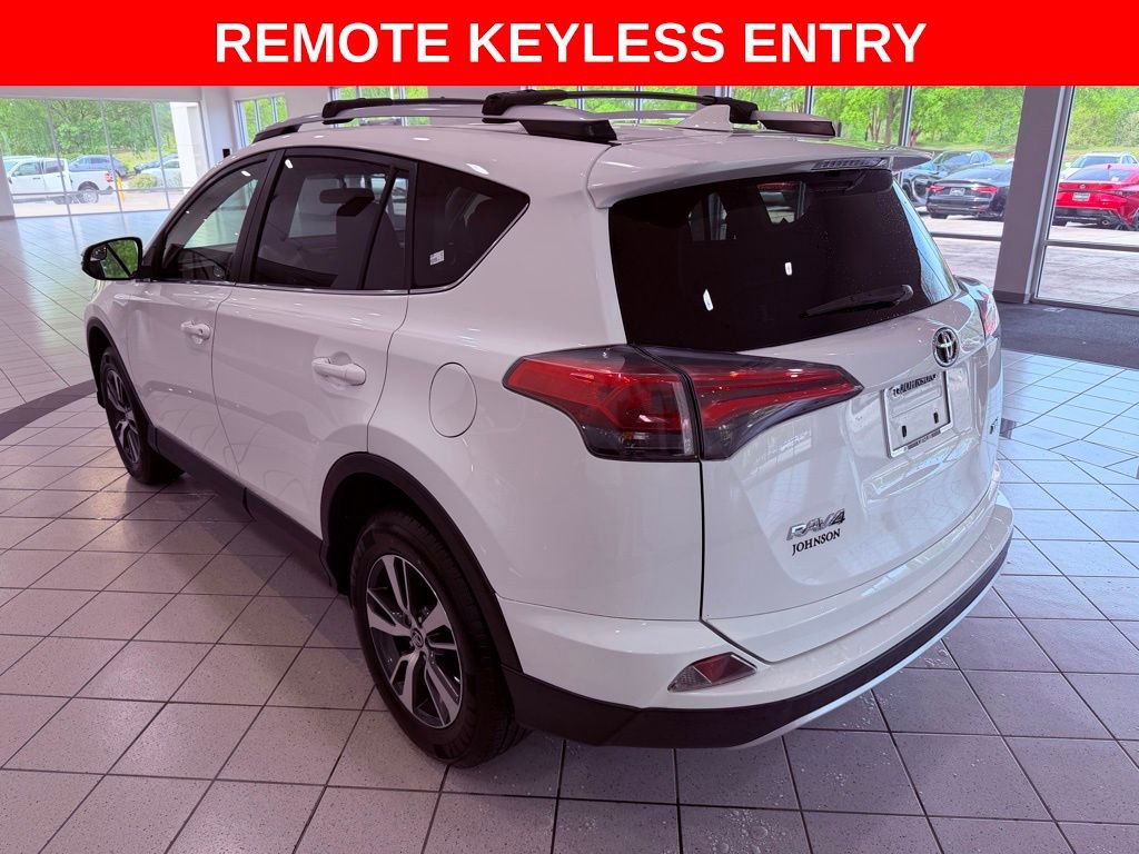 Used 2016 Toyota RAV4 XLE image 6
