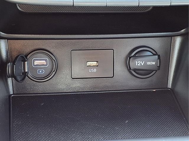 Used 2023 Hyundai Kona SEL AWD/4WD image 15