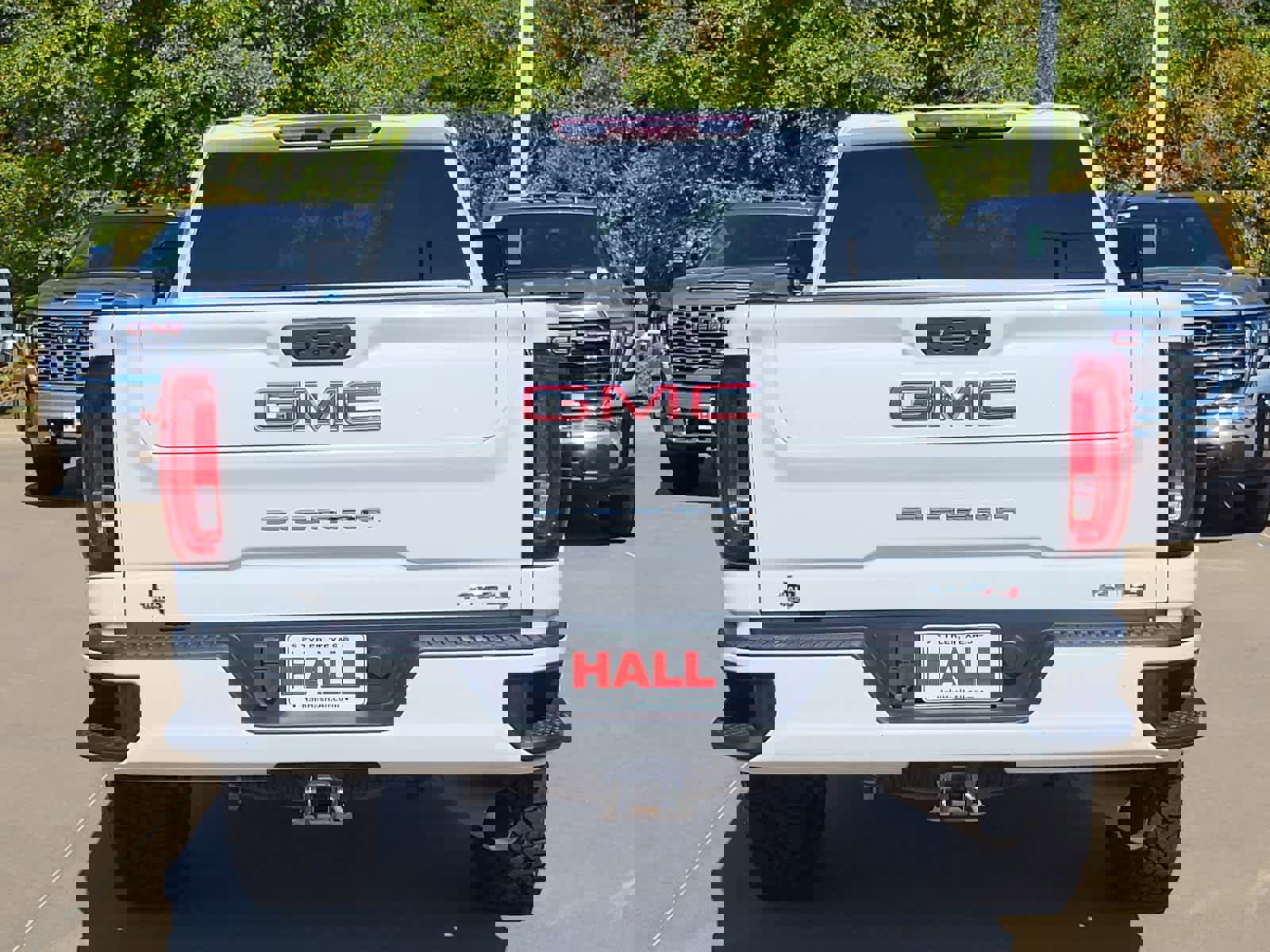 Certified 2022 GMC Sierra 2500 AT4 image 5