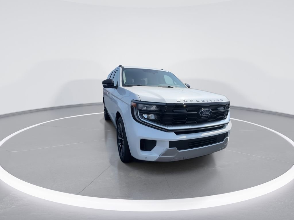 New 2026 Ford Expedition Max Platinum image 3