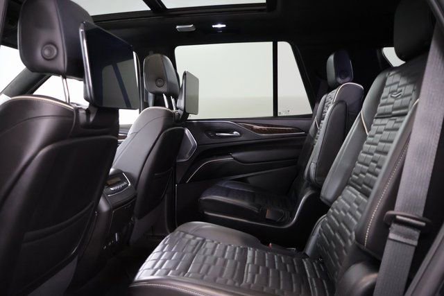 Used 2023 Cadillac Escalade Premium Luxury Platinum image 31