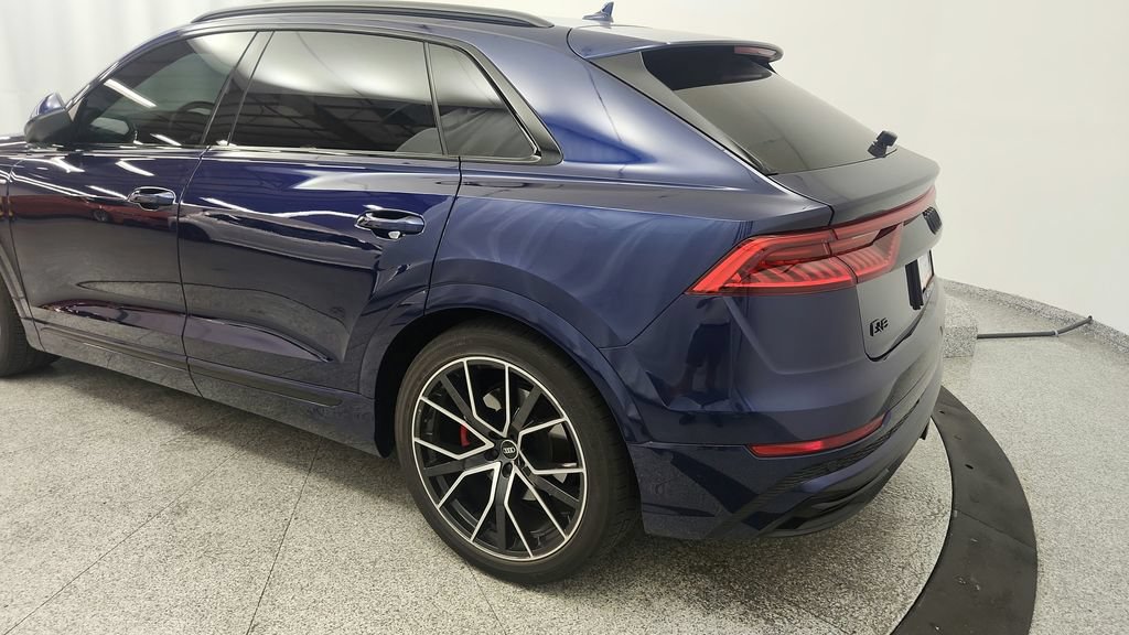 Used 2021 Audi Q8 Prestige w/ Prestige Package AWD/4WD image 16