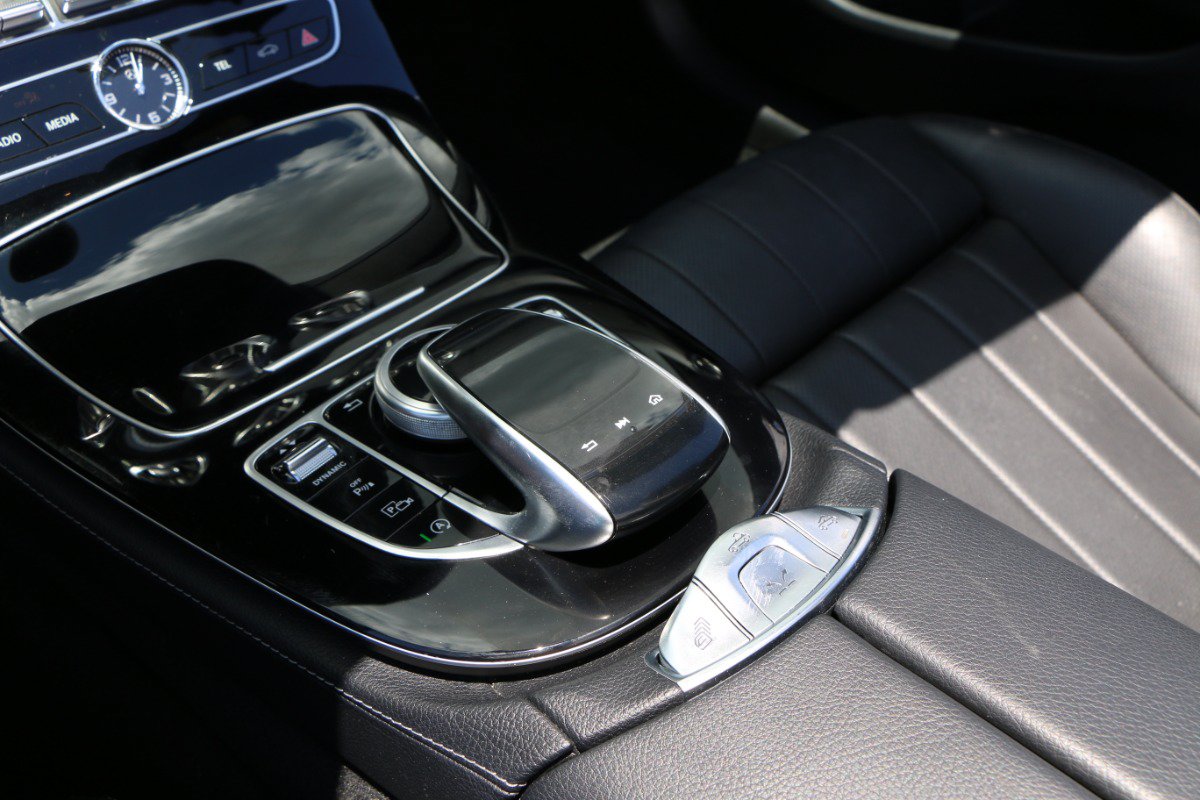 Used 2020 Mercedes-Benz E 450 Cabriolet image 24