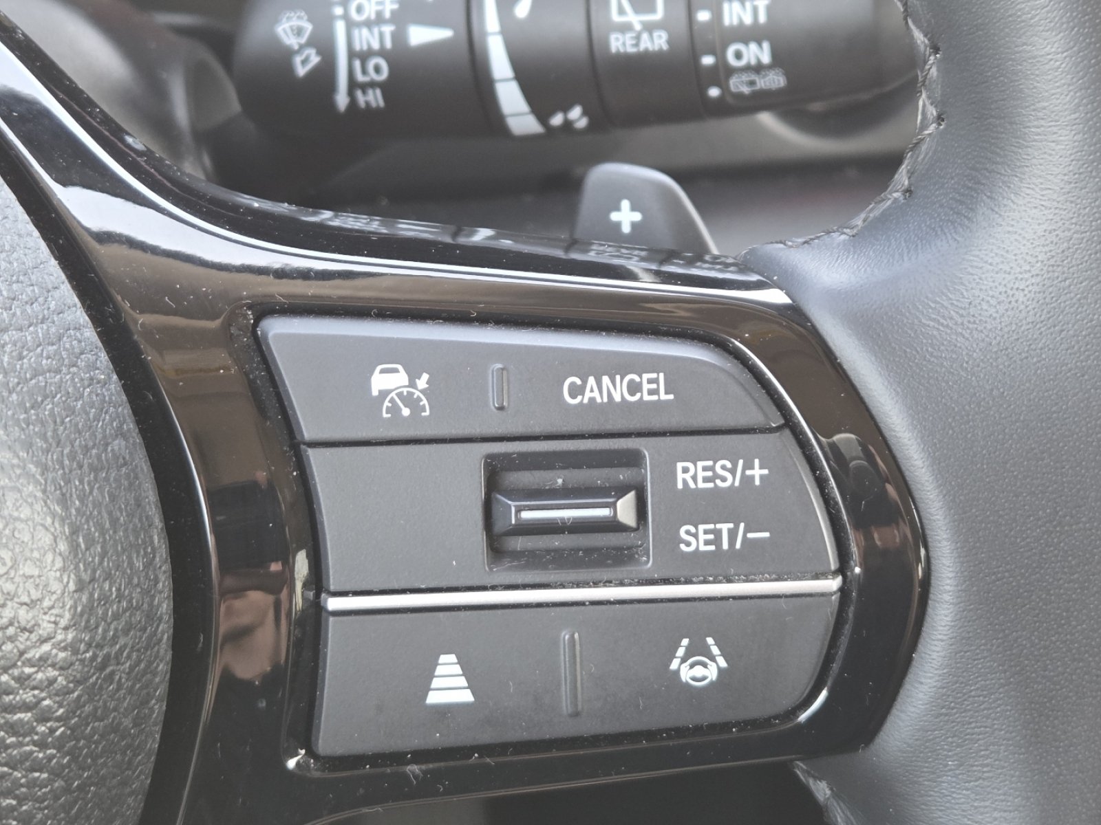 Used 2023 Honda Pilot Touring image 10