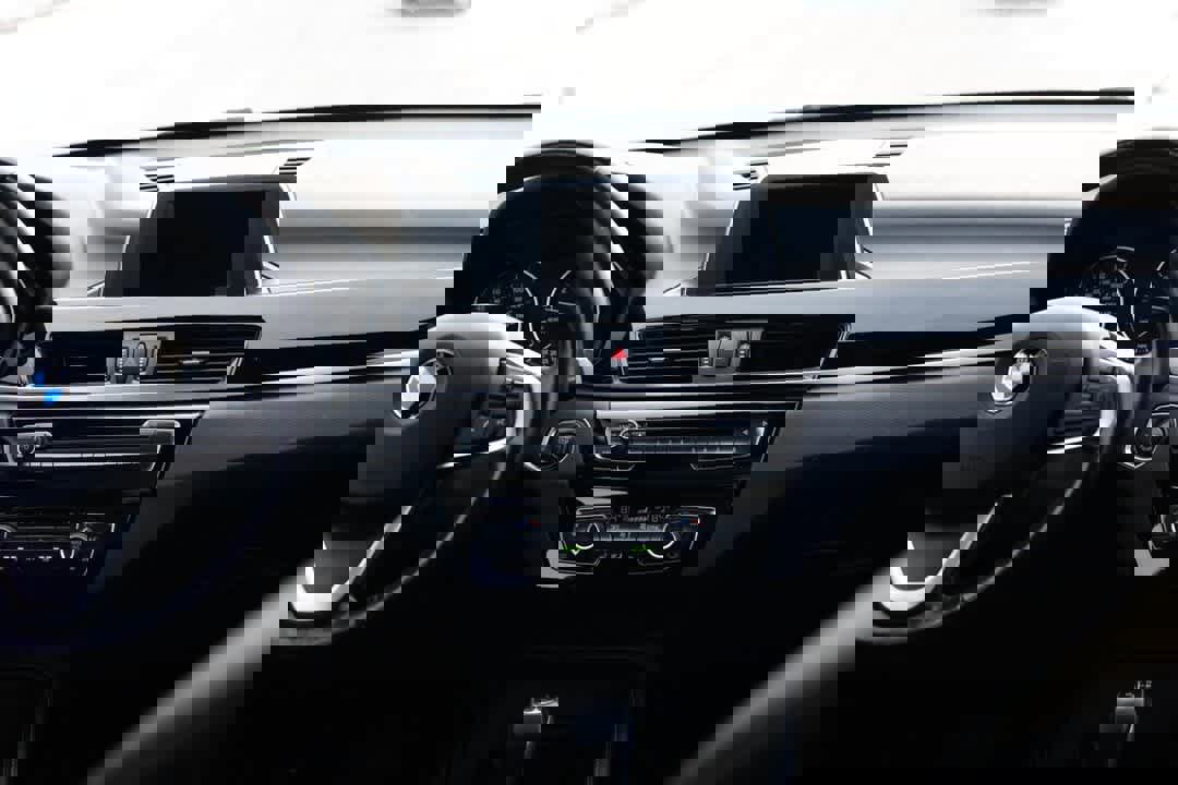 Used 2018 BMW X1 xDrive28i image 24