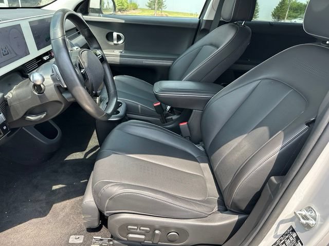 Used 2024 Hyundai Ioniq 5 Limited AWD/4WD image 16