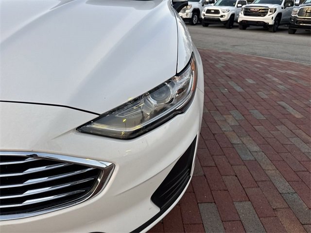 Used 2020 Ford Fusion SE image 23