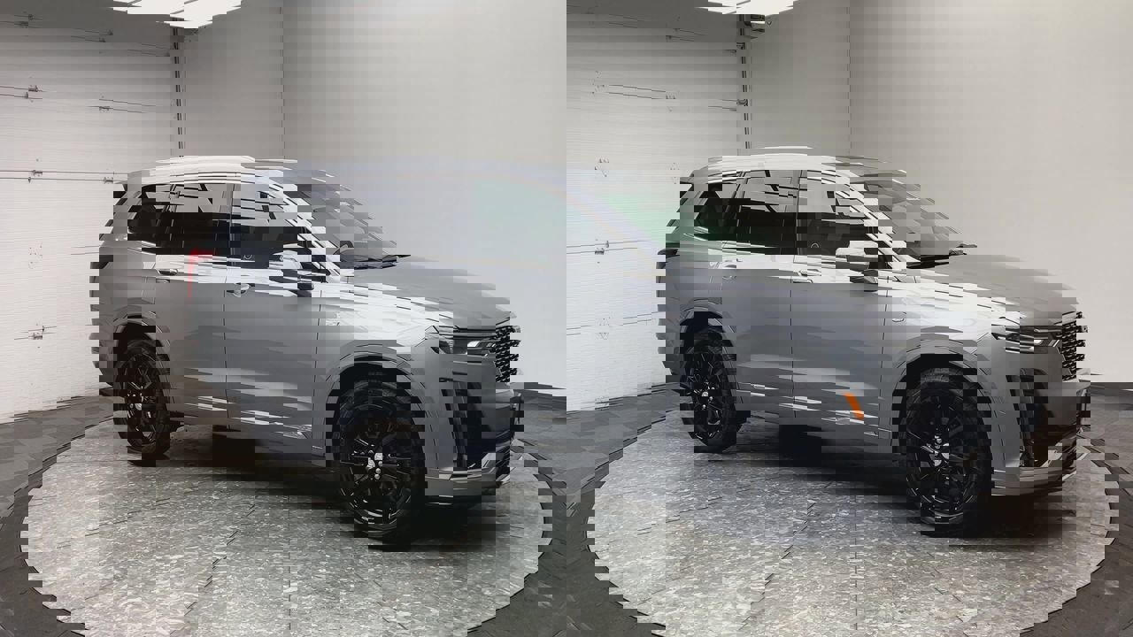 Certified 2024 Cadillac XT6 Premium Luxury w/ LPO, Floor Liner Package image 44