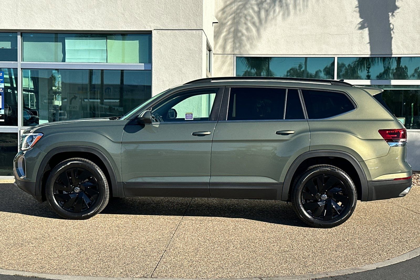 New 2026 Volkswagen Atlas SE image 7