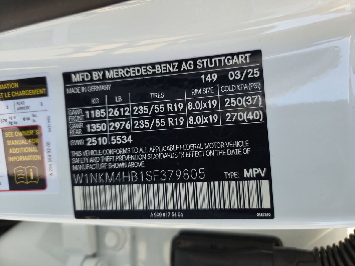 New 2025 Mercedes-Benz GLC 300 4MATIC image 25