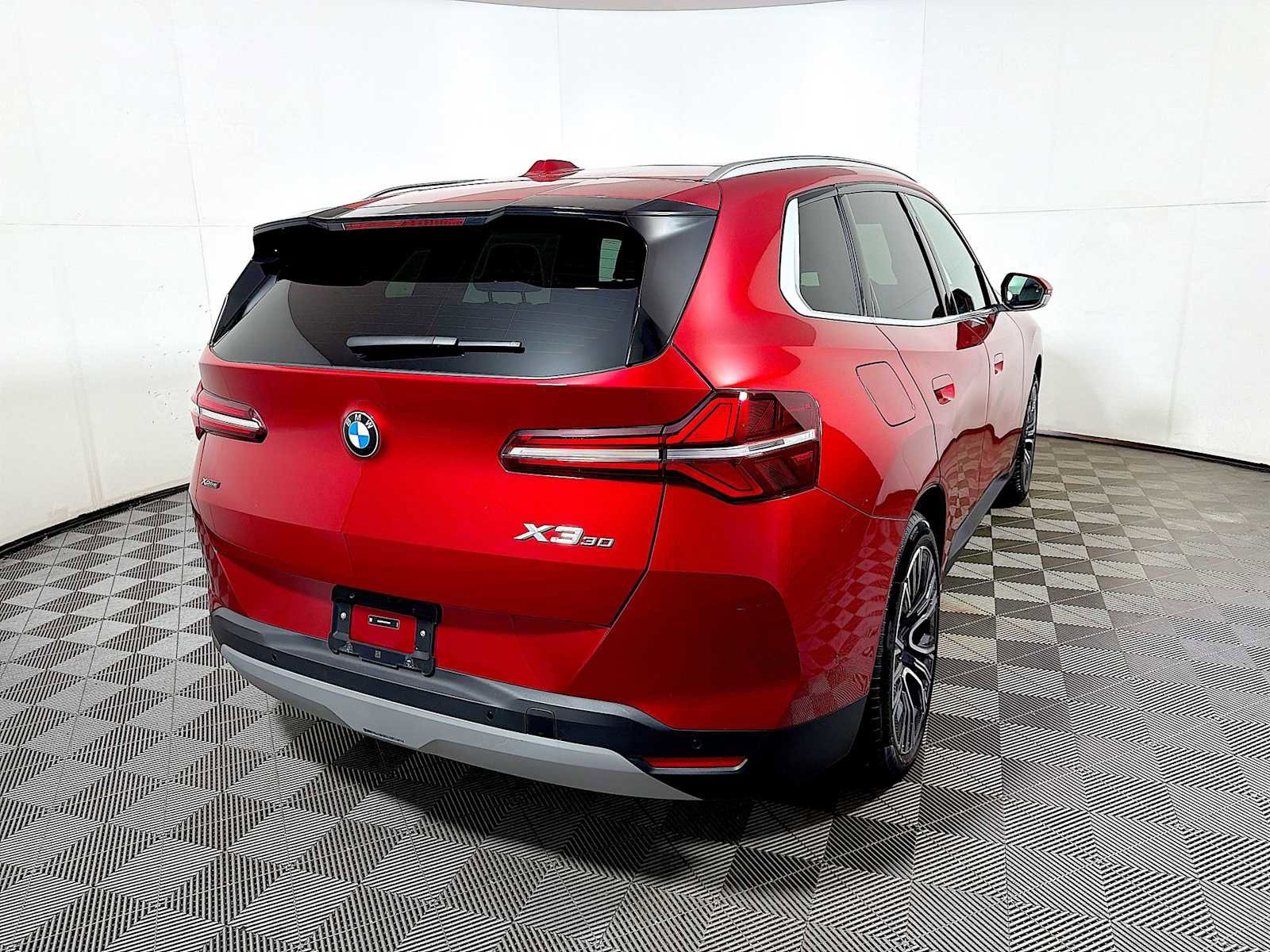 Used 2025 BMW X3 xDrive30 w/ Convenience Package AWD/4WD image 6