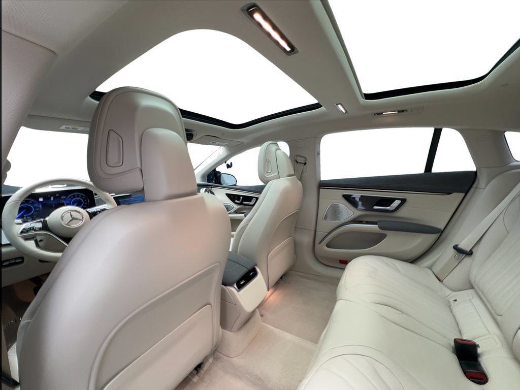 Used 2022 Mercedes-Benz EQS 450+ Sedan w/ Winter Package image 23