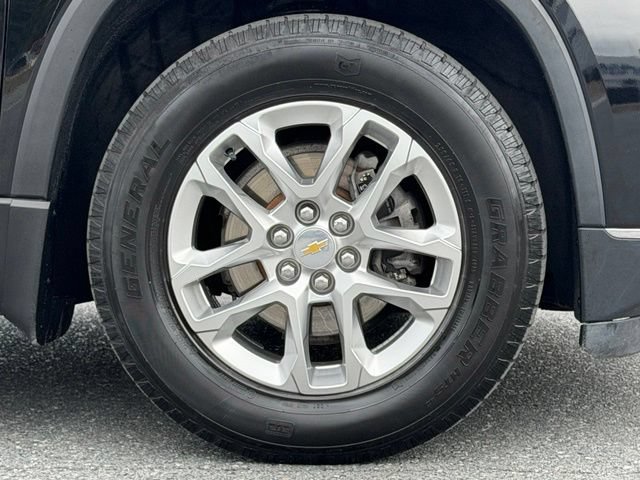 Used 2021 Chevrolet Traverse LT w/ LPO, Floor Liner Package AWD/4WD image 16