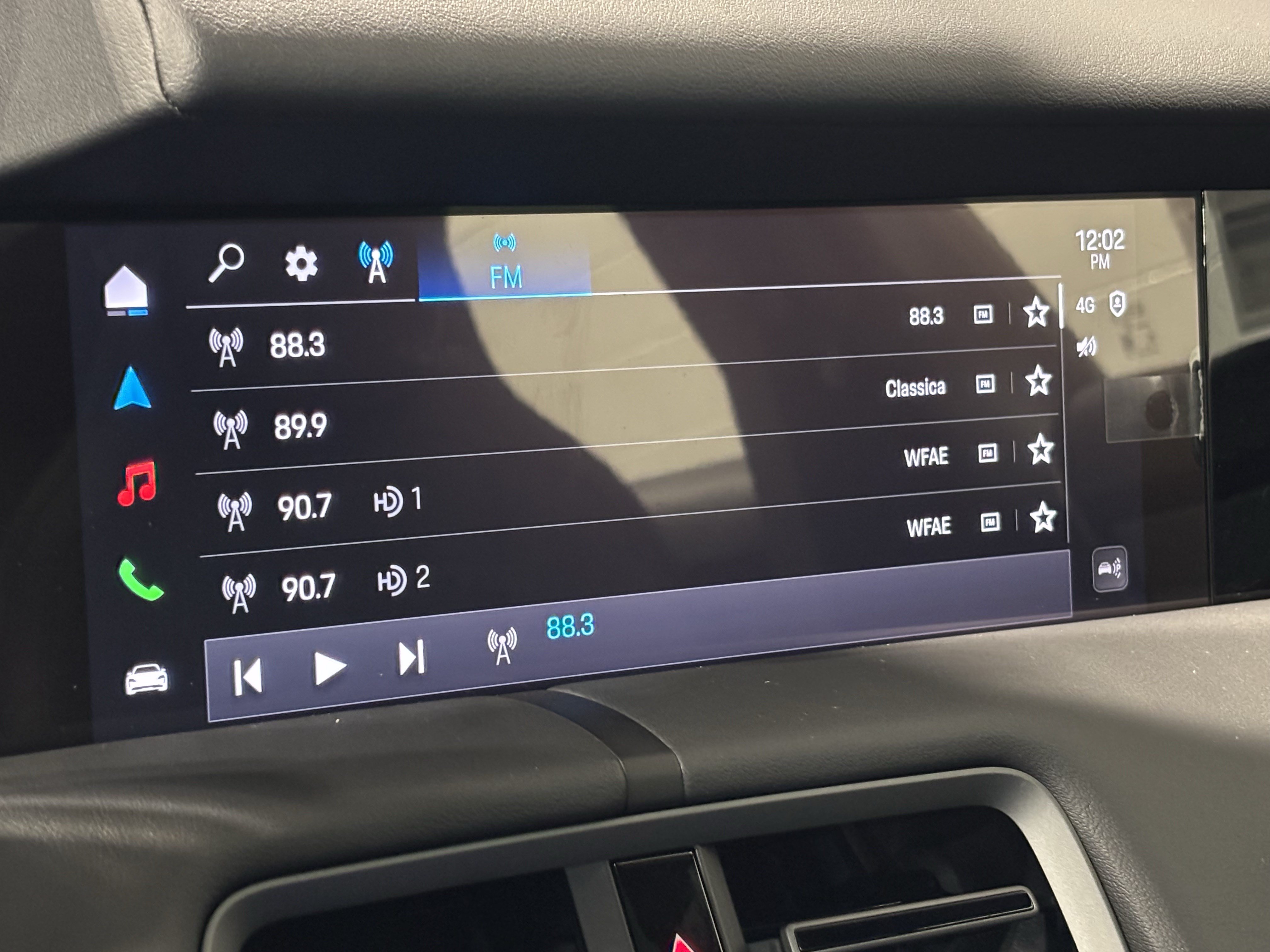 New 2026 Porsche Taycan AWD/4WD image 21