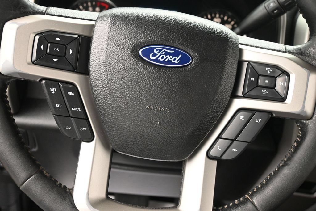 Used 2018 Ford F150 Lariat AWD/4WD image 12