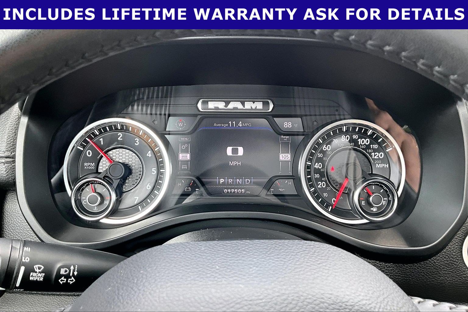 Used 2024 RAM 1500 Laramie AWD/4WD image 17