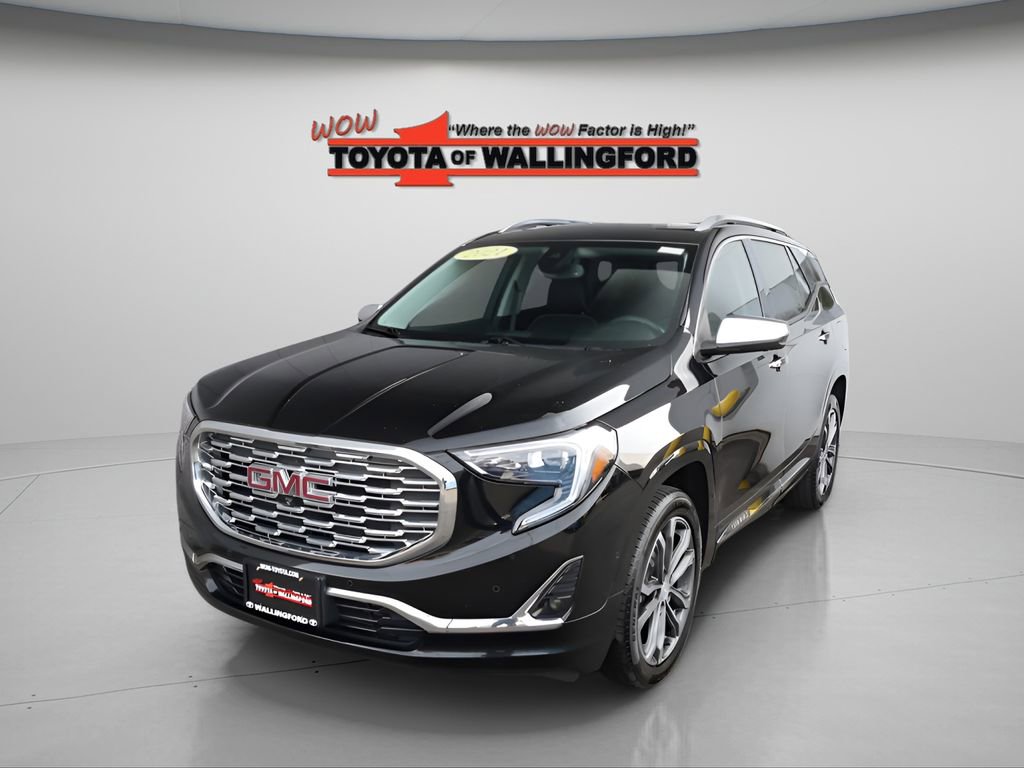 Used 2021 GMC Terrain Denali w/ Denali Premium Package image 1