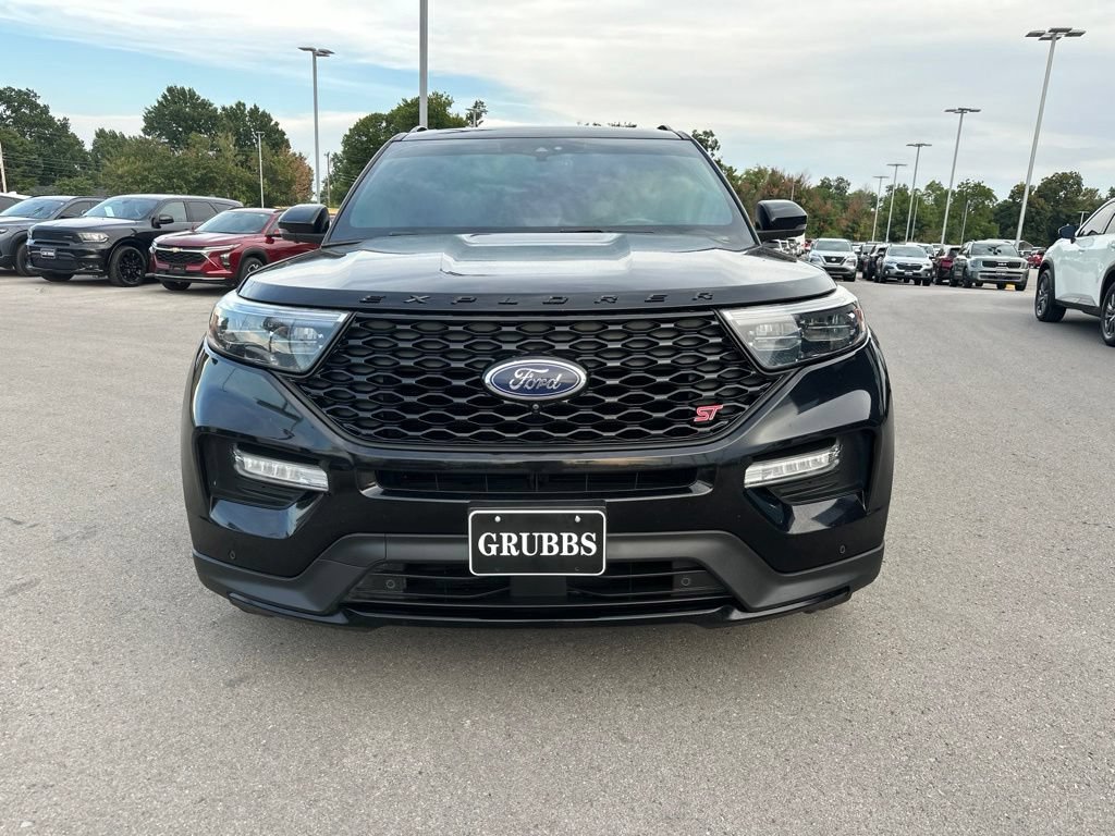 Used 2020 Ford Explorer ST w/ ST Street Pack AWD/4WD image 2