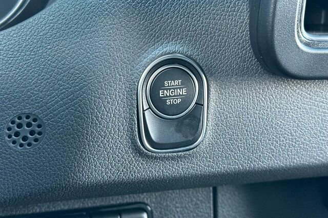 Used 2024 Mercedes-Benz Sprinter 3500 image 17