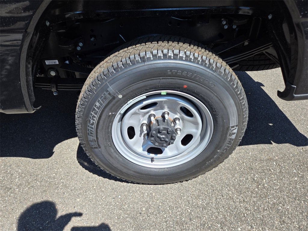 New 2025 Ford F350 XL RWD image 9