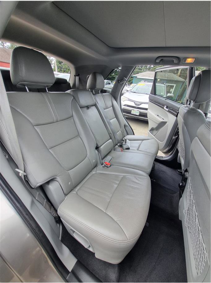 Used 2015 Kia Sorento SX image 13