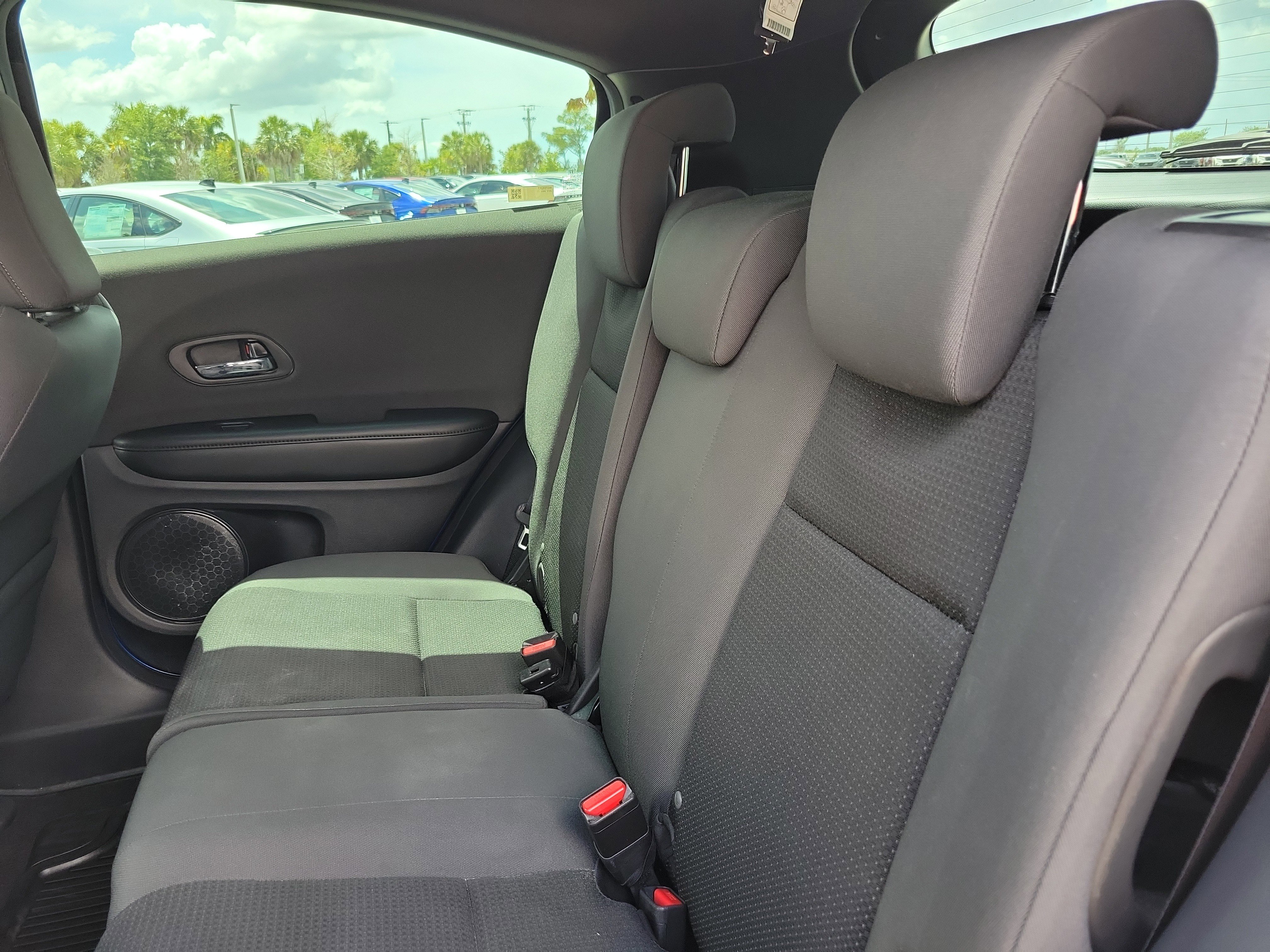 Used 2019 Honda HR-V Sport image 16