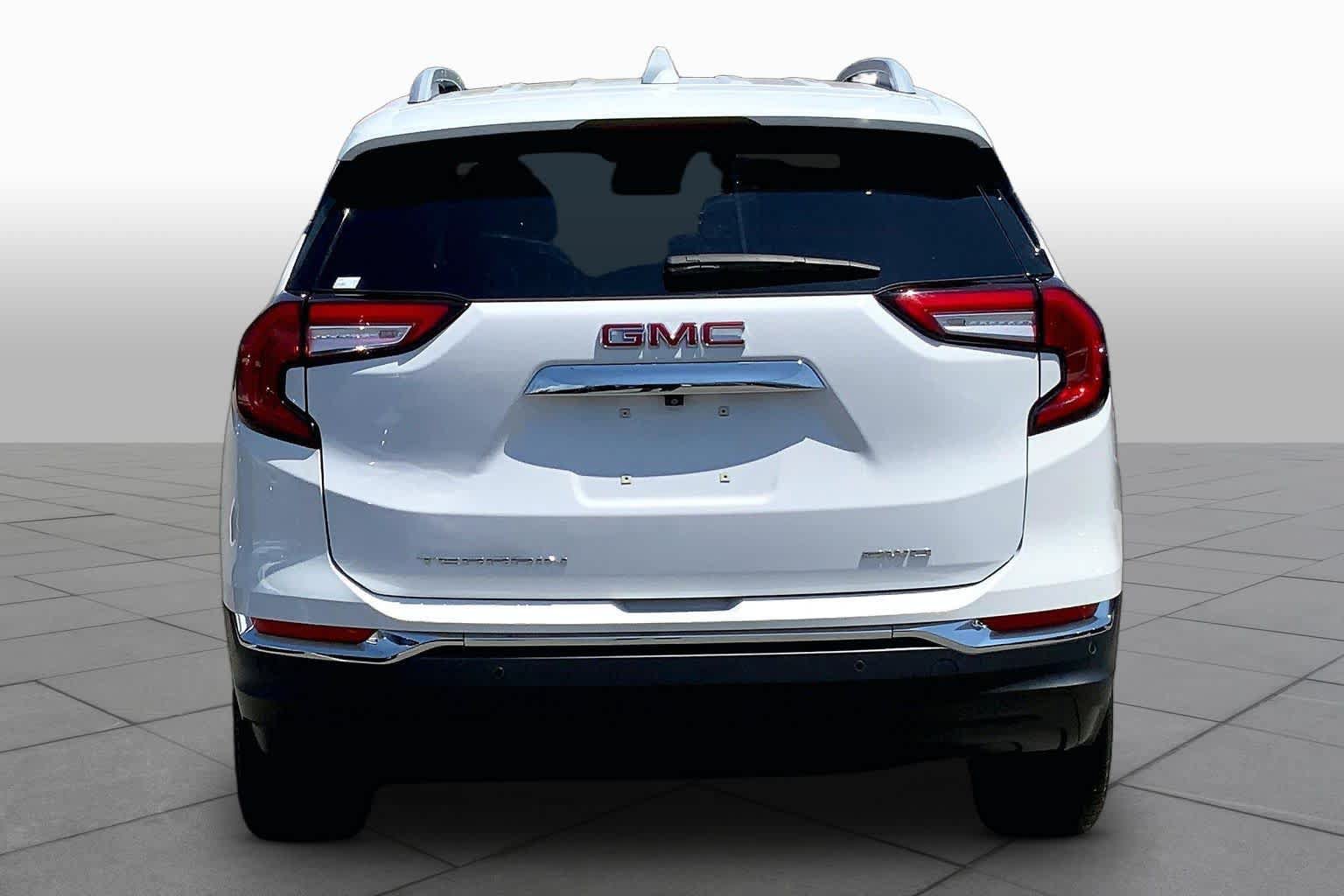 Certified 2023 GMC Terrain SLT AWD/4WD image 5