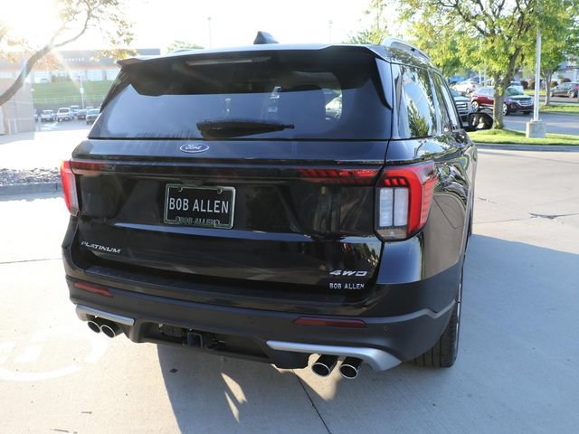 Used 2025 Ford Explorer Platinum w/ Ultimate Package AWD/4WD image 5