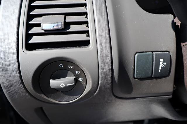 Used 2018 Ford Flex SE image 18