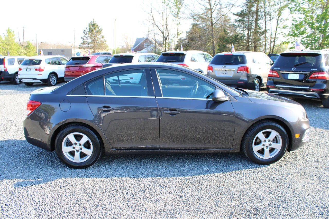 Used 2016 Chevrolet Cruze LT FWD image 6