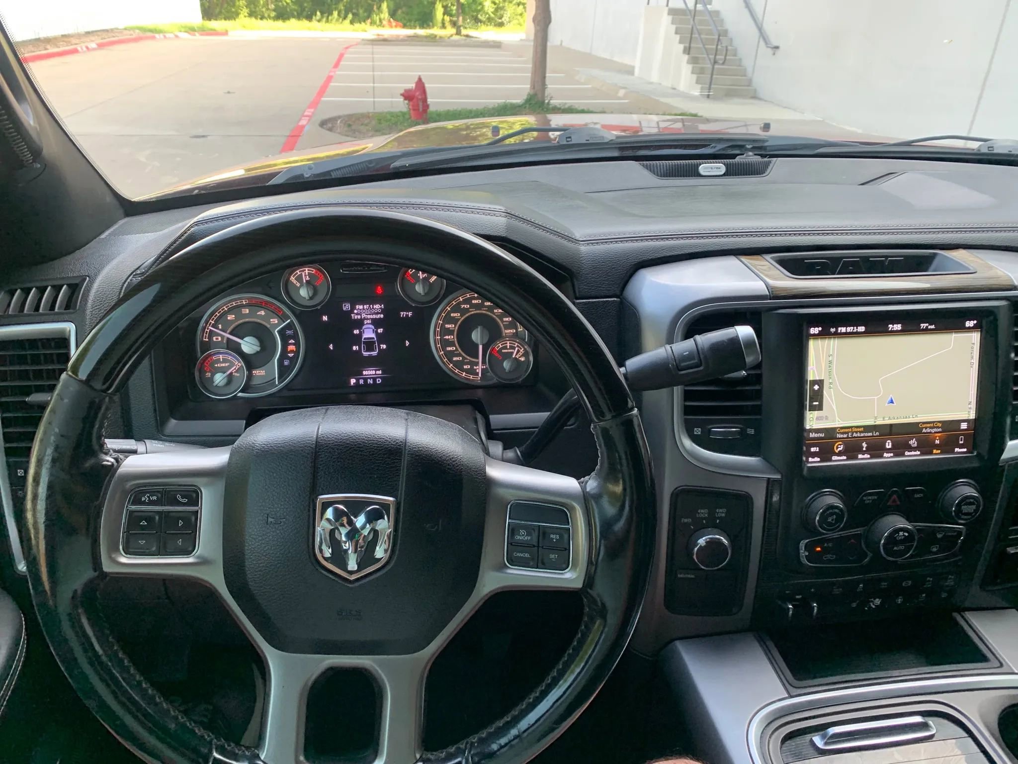 Used 2018 RAM 2500 Limited image 35