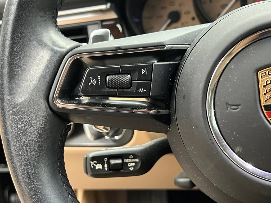 Certified 2024 Porsche Macan S AWD/4WD image 8