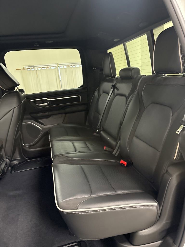 New 2026 RAM 1500 Laramie AWD/4WD image 25