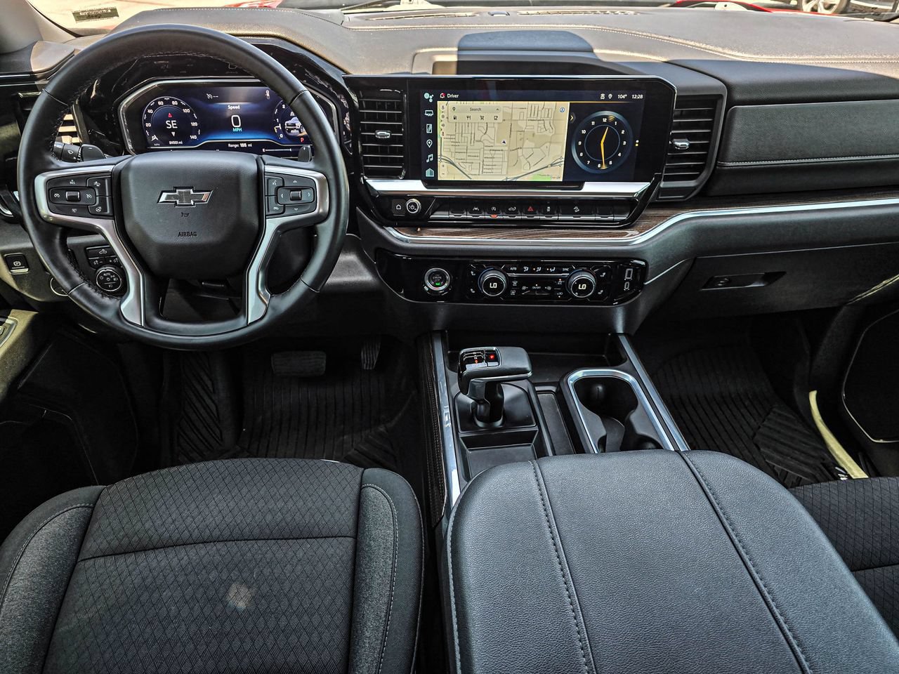 Used 2024 Chevrolet Silverado 1500 LT Trail Boss w/ Protection Package AWD/4WD image 31