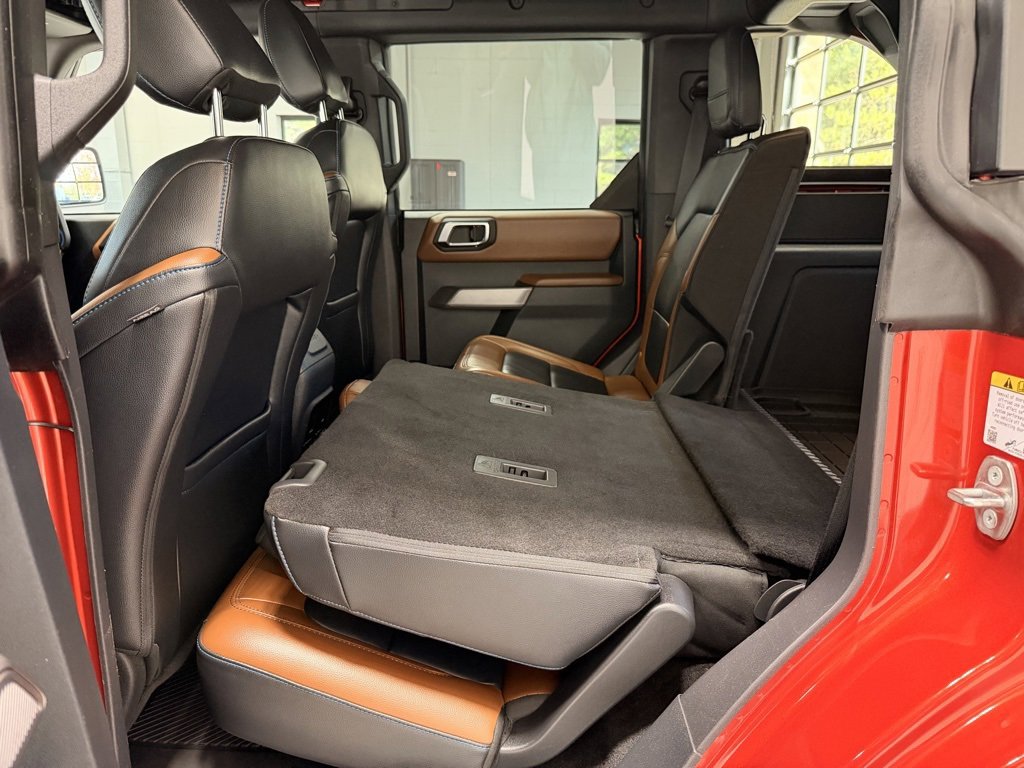 Used 2023 Ford Bronco Outer Banks image 15