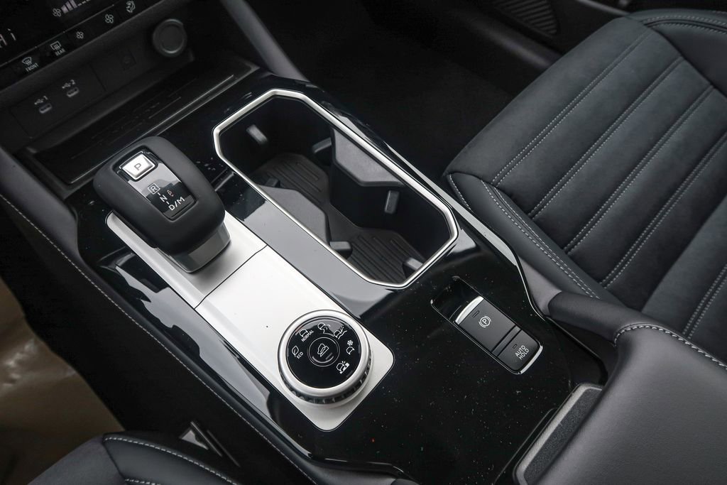 New 2026 Mitsubishi Outlander AWD image 39