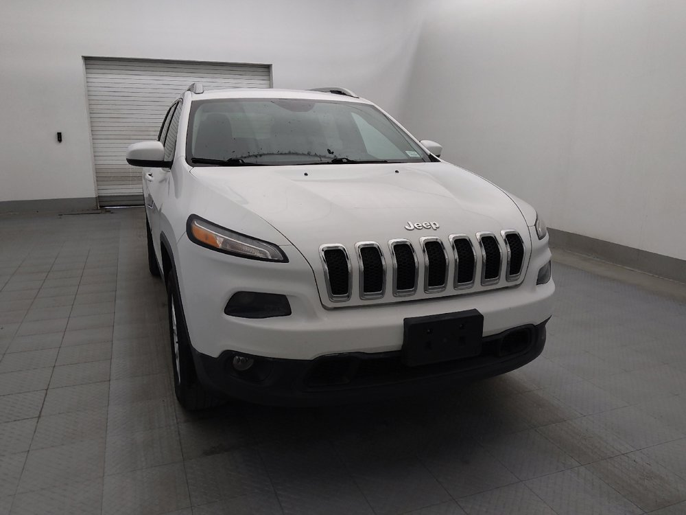 Used 2018 Jeep Cherokee Latitude Plus image 14