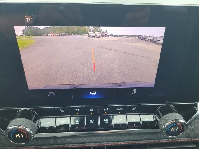 Used 2023 Chevrolet Colorado Z71 w/ Z71 Convenience Package 2 AWD/4WD image 54