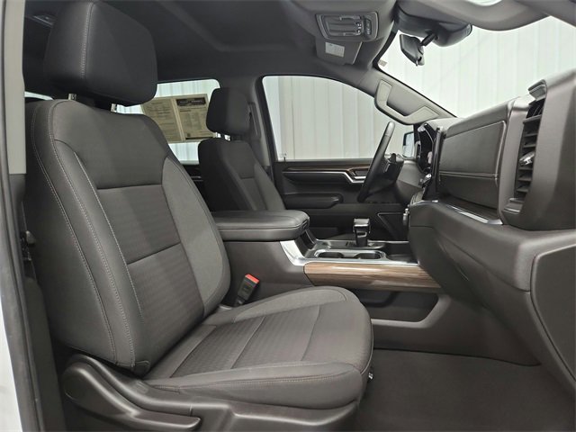 Used 2024 Chevrolet Silverado 1500 LT Trail Boss w/ Protection Package image 32