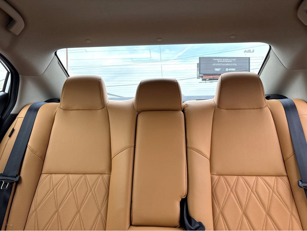 New 2025 Nissan Sentra SV w/ SV Premium Package FWD image 24